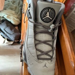 Jordan 6 rings cool grey size 10.5